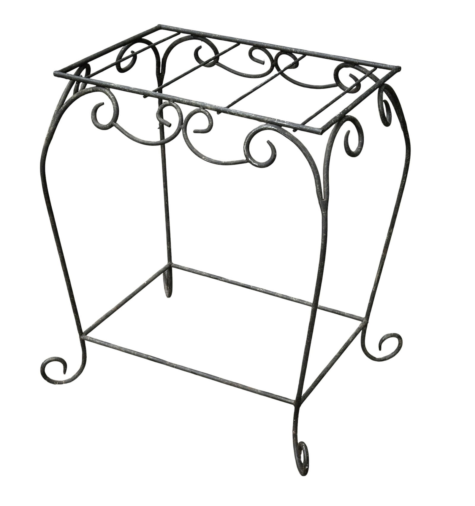 VINTAGE WROUGHT IRON PLANT STAND: Vintage Wrought Iron Plant Stand. Measures 24.5"x20.5"x15".