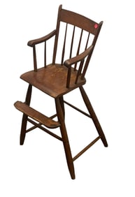 ANTIQUE AMERICAN WINDSOR HIGH CHAIR