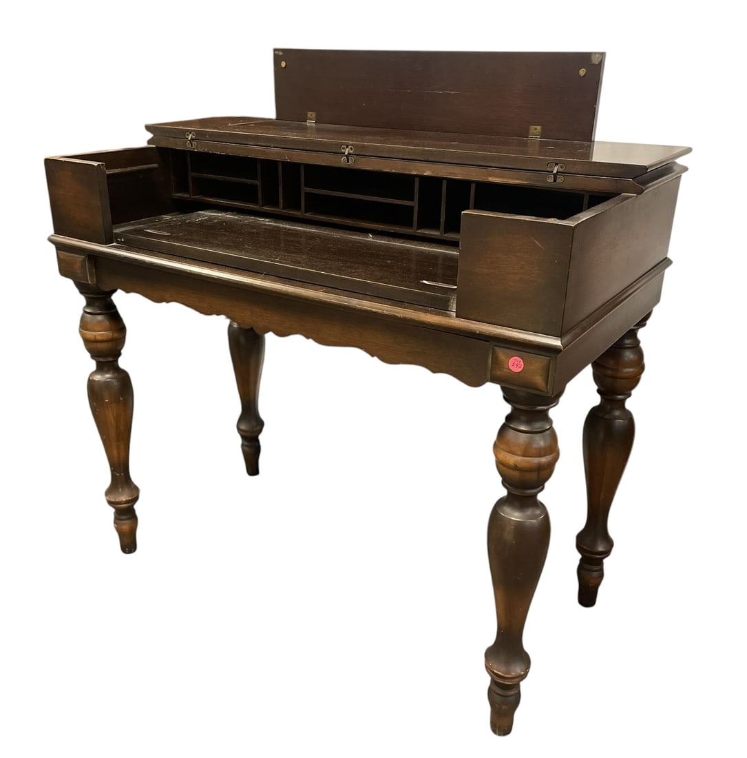 ANTIQUE NEW ENGLAND STYLE PIANO DESK: Antique New England Piano Desk. Fitted interior. 38"x20x33" tall