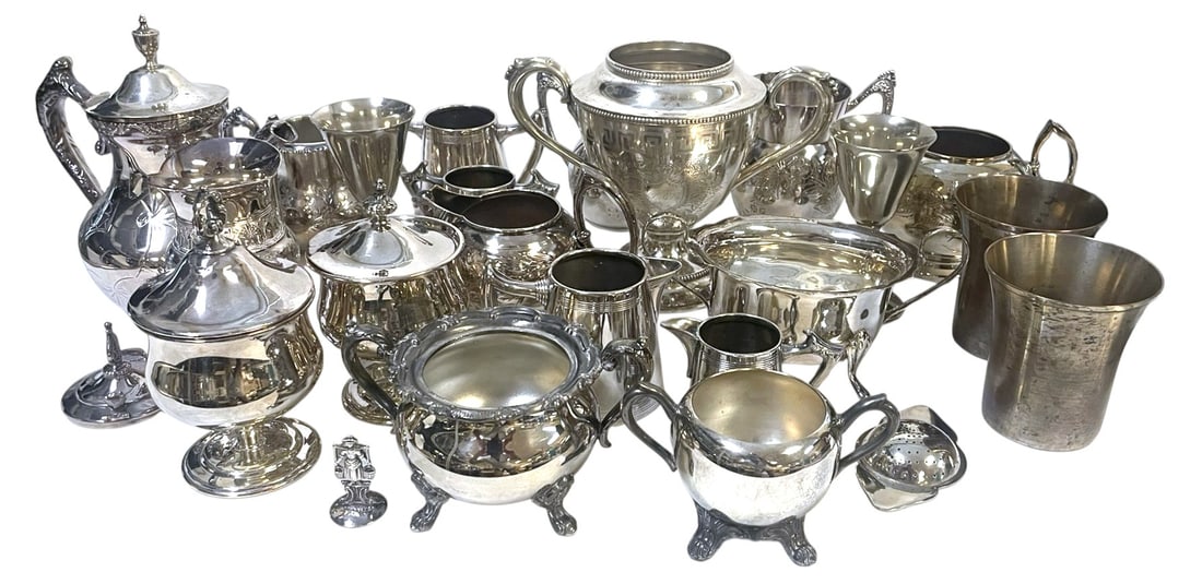 LARGE BOX LOT ANTIQUE & VINTAGE SILVERPLATE (1 of 2)
