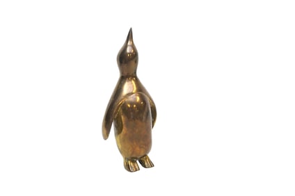 MID CENTURY SOLID BRASS PENGUIN SCULPTURE