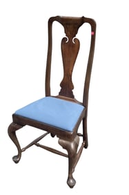 ANTIQUE AMERICAN WALNUT QUEEN ANNE SIDE CHAIR