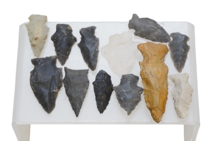 12 ARCHAIC ARROWHEADS NORTH AMERICA