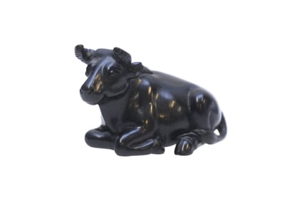 EXCEPTIONAL JAPANESE NETSUKE EBONY CARVED WATER BUFFALO