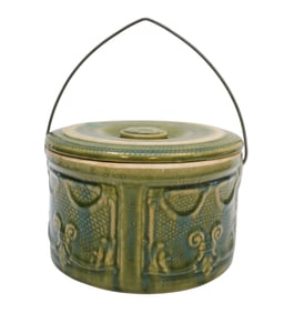 ANTIQUE REDWING STONEWARE COVERED BUTTER CROCK