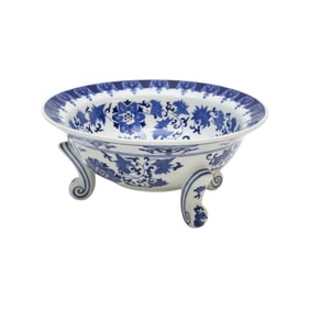THREE FOOTED BLUE AND WHITE FRUIT BOWL