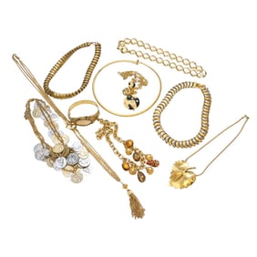 10 GOLD TONE COSTUME JEWELRY PIECES