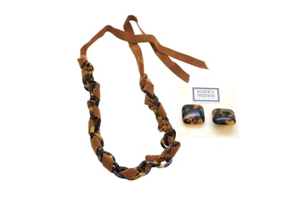 VINTAGE ROBERTA FRIEDMAN TORTOISE SHELL NECKLACE & EARRINGS