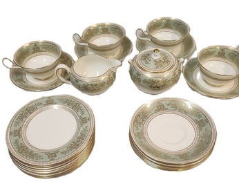 24 PC WEDGWOOD GOLD SAGE COLUMBIA CHINA