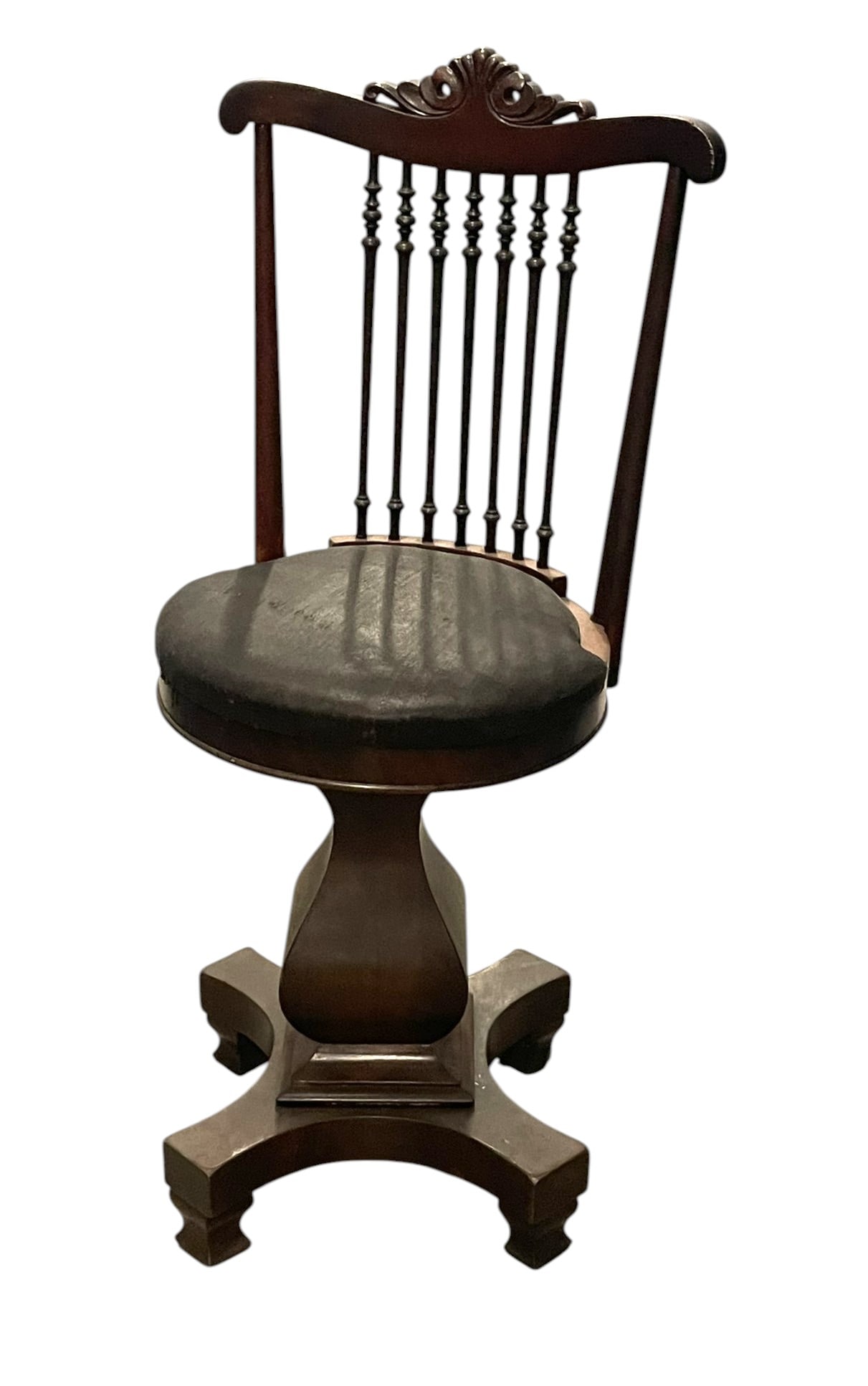 ANTIQUE AMERICAN SWIVEL DESK CHAIR: Antique American Spindle Back Swivel Desk Chair. Measures 36"x16"x13.5". PROVENANCE:The Historic 1798 John Burckmeyer House, 120 Wentworth Street, Charleston SC **In house shipping available on this l