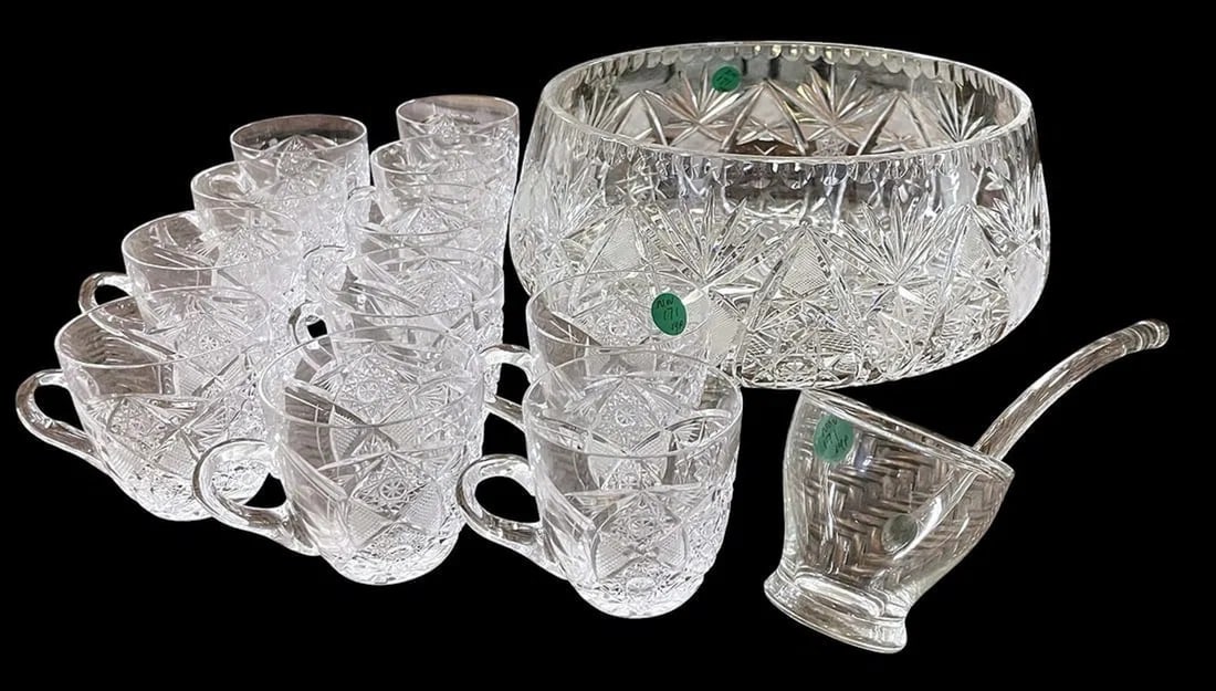 LARGE AMERICAN BRILLIANT PUNCH BOWL W 11 CUPS (1 of 1)
