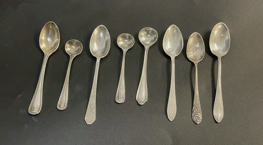 8 STERLING SMALL SPOONS INCL TIFFANY