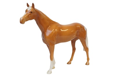 LARGE BESWICK ENGLISH PORCELAIN PALOMINO HORSE