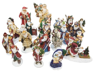 23 VINTAGE PIPKA COLLECTORS SANTA FIGURINES