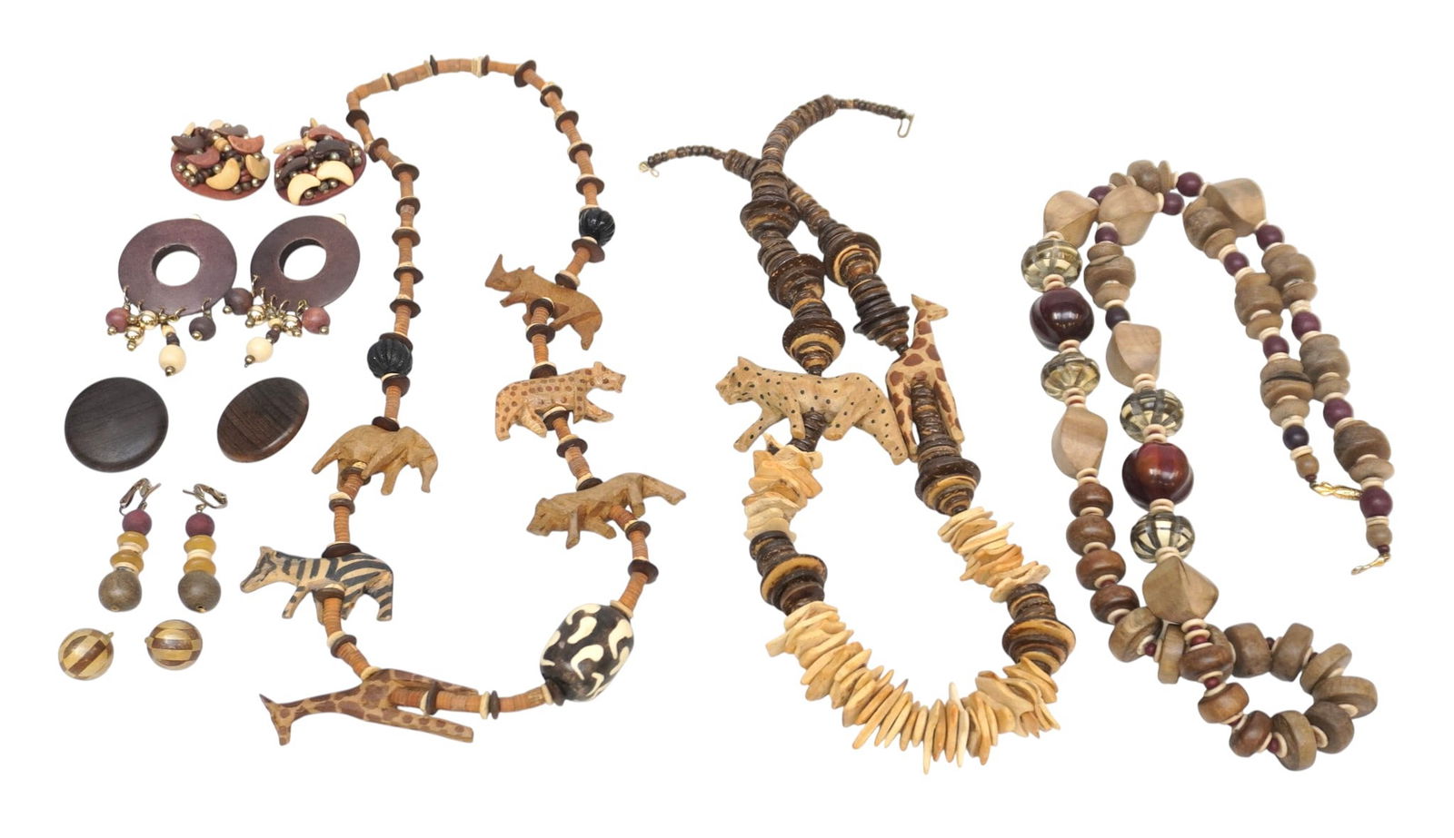 13 PIECES TRIBAL CARVED WOOD JEWELRY (1 of 4)