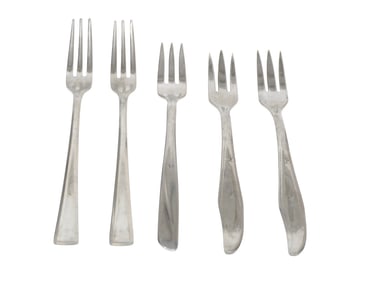 5 STAINLESS STEEL VINTAGE MCM COCKTAIL FORKS