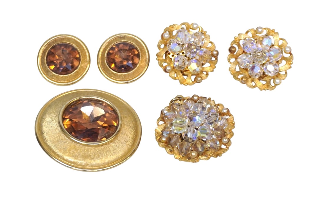 4 PC VINTAGE CHAREL & WEISS PENDANT. BROOCH. EARRINGS (1 of 2)