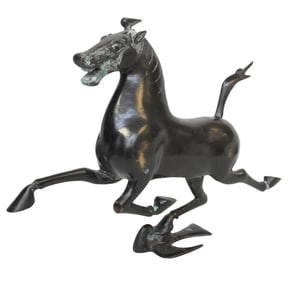 BRONZE FLYING HORSE OF GANSU