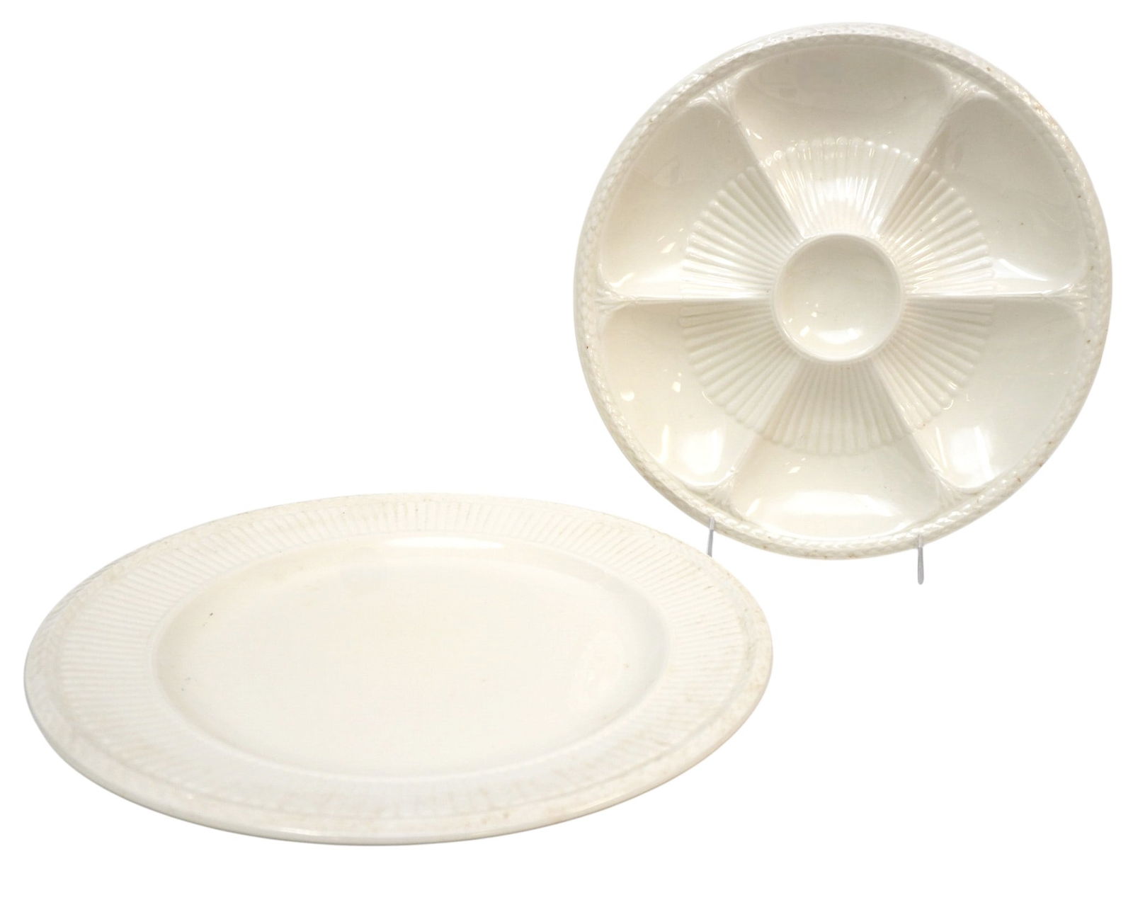 2 LARGE WEDGWOOD EDME SERVING PIECES (1 of 4)