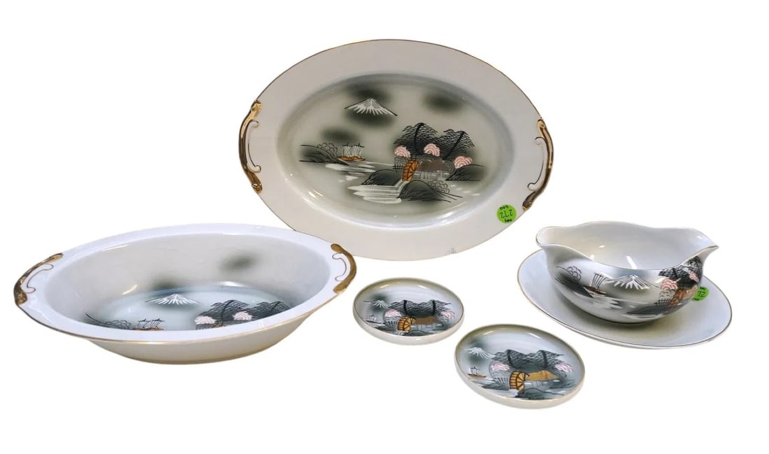 5 ORIENT CHINA PORCELAIN PIECES: This lot includes A Serving Dish, Taureen, 2 Small Saucers, and Sauce dish. Largest is Serving Dish which measures 12" x 9", total lot weight is 4 lbs 4 oz.