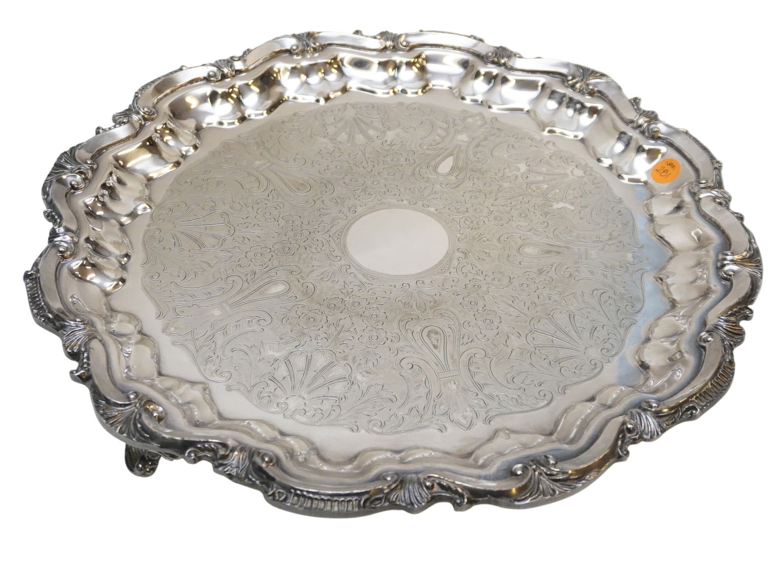 ROUND BIRMINGHAM SILVER COMPANY FOOTED SILVERPLATE TRAY (1 of 3)