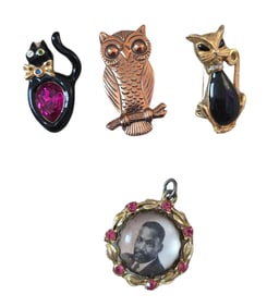 4 MID CENTURY JEWELRY PIECES