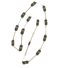 VINTAGE ITALIAN MURANO FIORATO WEDDING CAKE NECKLACE