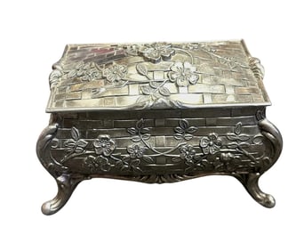VINTAGE JAPANESE PEWTER FOOTED JEWELRY/ TRINKET BOX