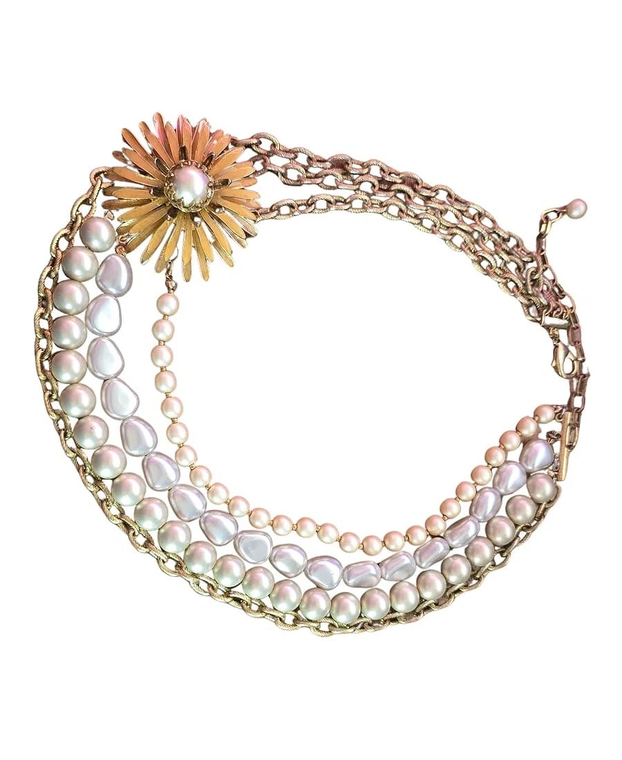 VINTAGE COSTUME PEARL AND GOLD MULTI-STRAND NECKLACE (1 of 2)