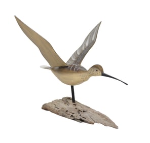 VINTAGE CARVED SHOREBIRD ON DRIFTWOOD
