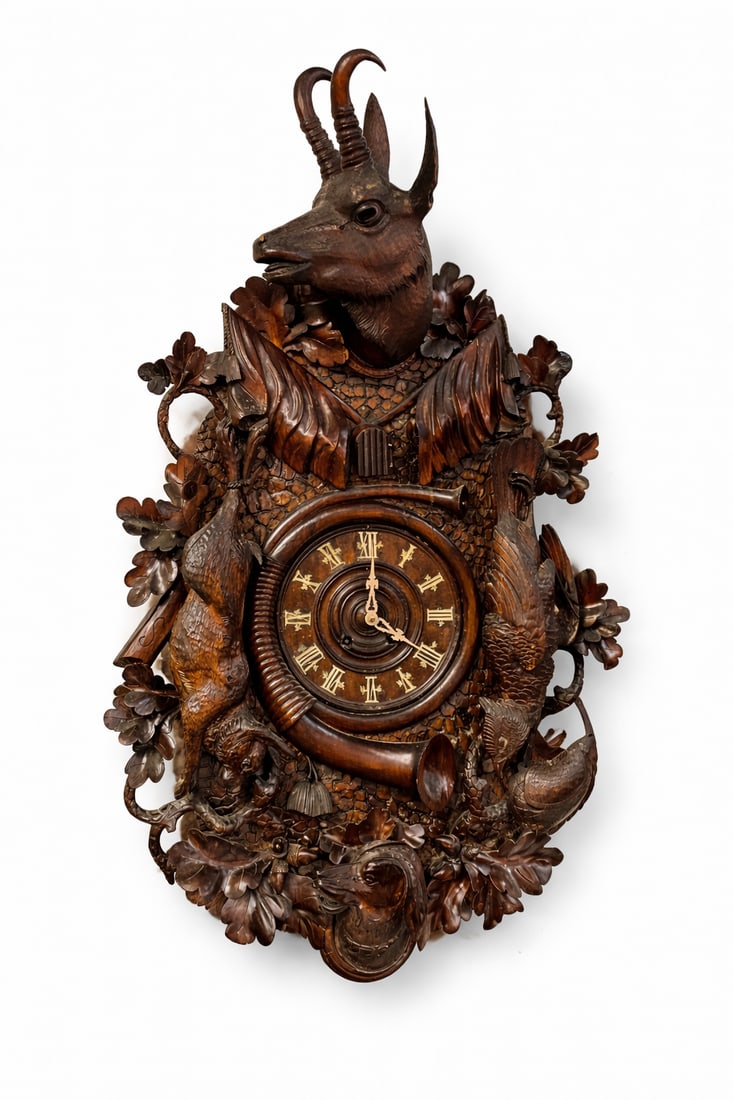 MONUMENTAL ANTIQUE CARVED BLACK FOREST COO-COO CLOCK (1 of 12)