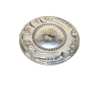 HEIRLOOM VINTAGE ESTEE LAUDER COMPACT