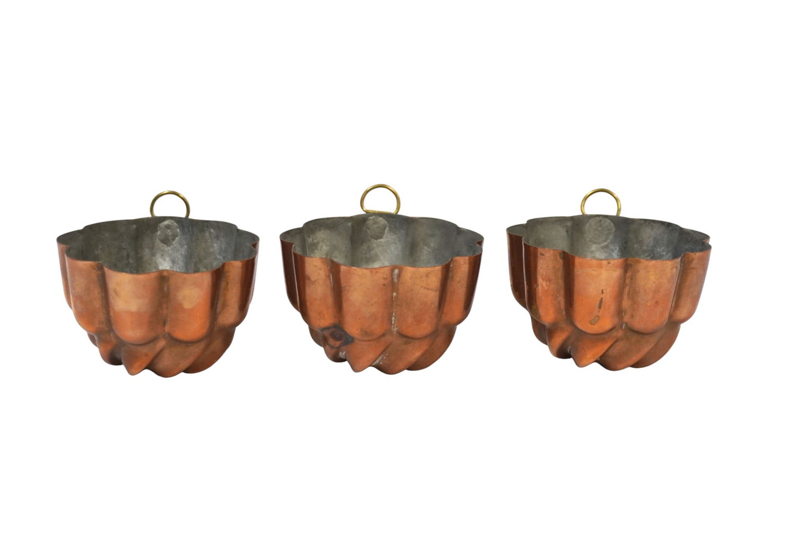 3 FARMHOUSE ANTIQUE SMALL COPPER DESSERT MOLDS (1 of 3)