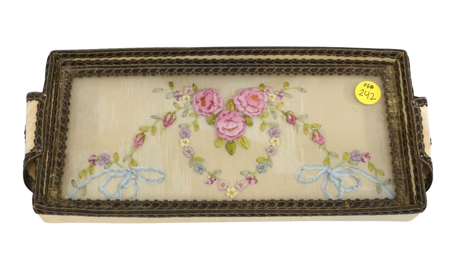 VINTAGE VANITY EMBROIDERED TRAY (1 of 5)