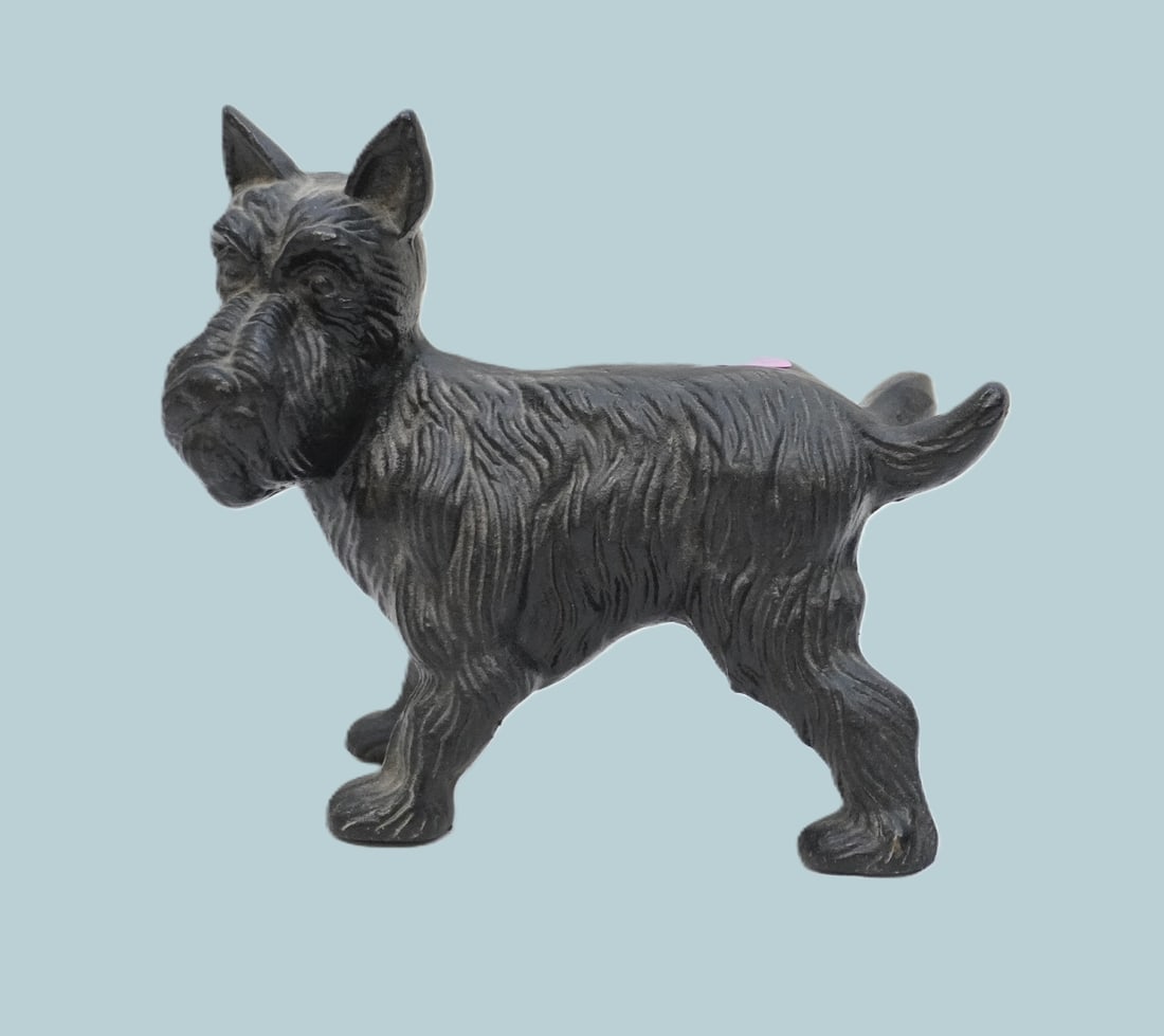 CAST IRON NAUGHTY SCOTTIE DOOR STOP (1 of 3)