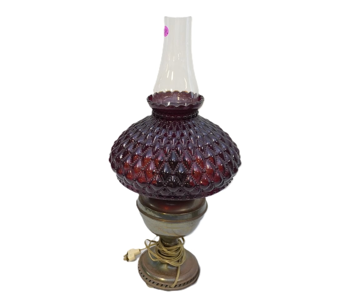 RUBY RED QUILTED GLASS ELECTRIFIED OIL LAMP (1 of 3)