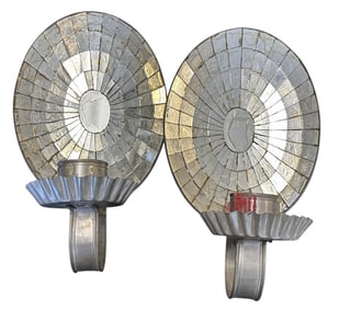 PAIR OF 19TH CENTURY AMERICAN OVAL MIRRORED TIN CANDLE SCONCES