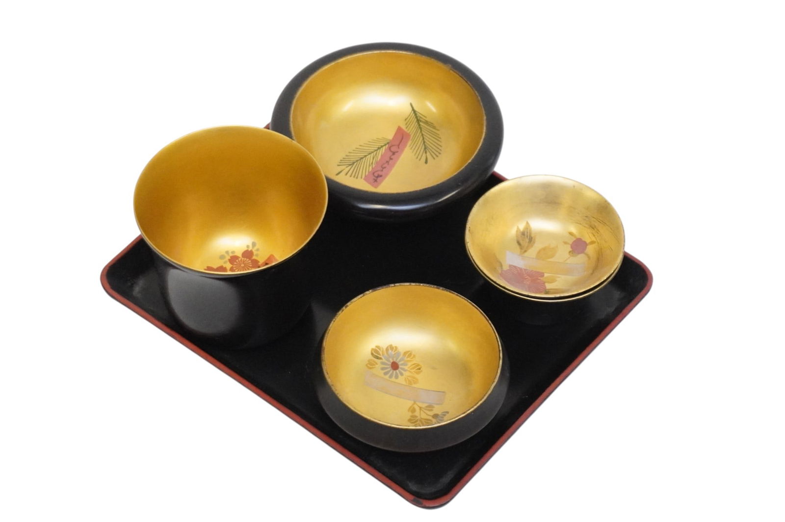 6 VINTAGE JAPANESE LACQUER CUPS - TRAY: 6 Piece Japanese Lacquer. Tray 6"x5 1/4" Tallest cup 2 1/4". Weight on all 6 oz.