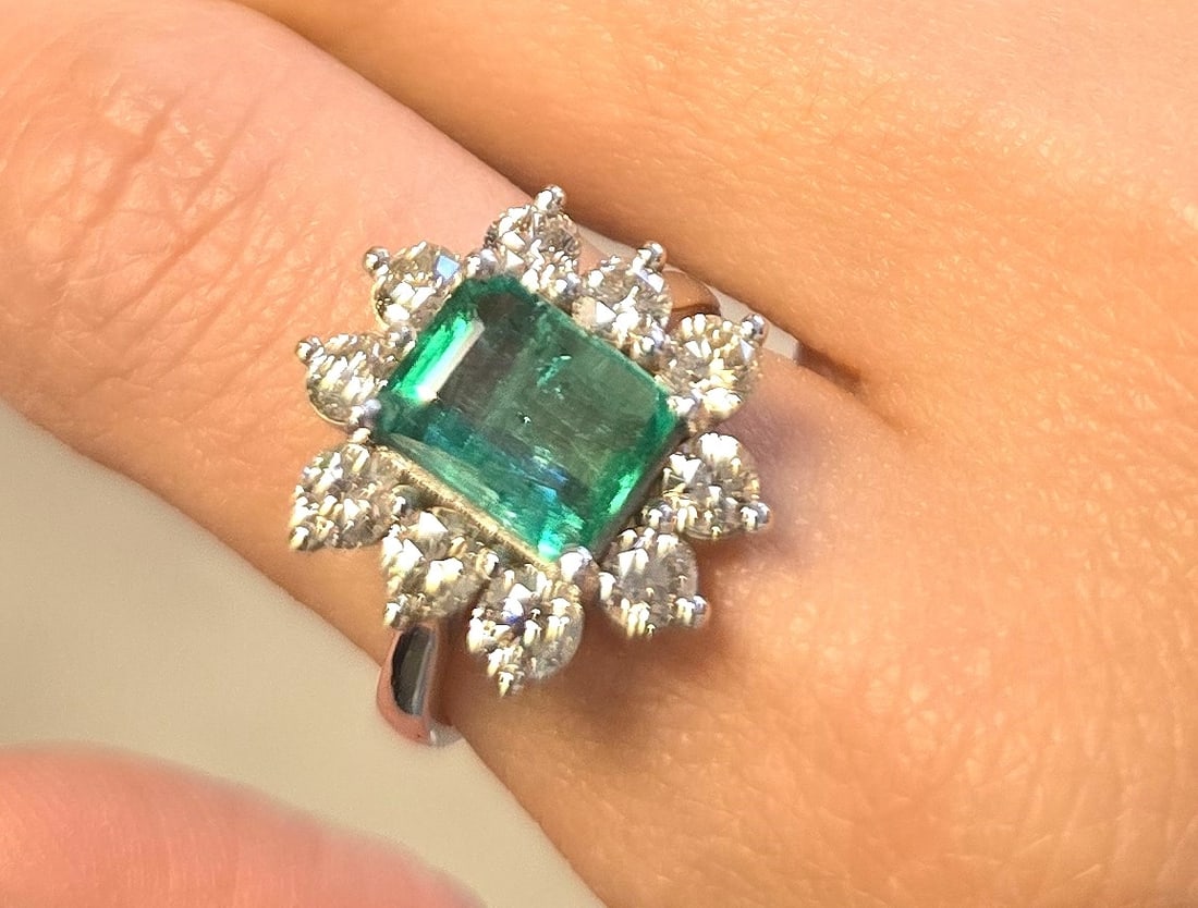 14k EMERALD & DIAMOND RING sz 6.5 (1 of 3)