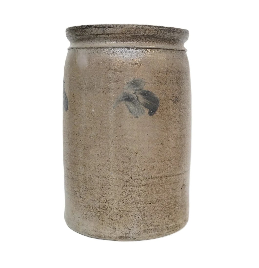 ANTIQUE AMERICAN SALT GLAZED CROCK (1 of 5)