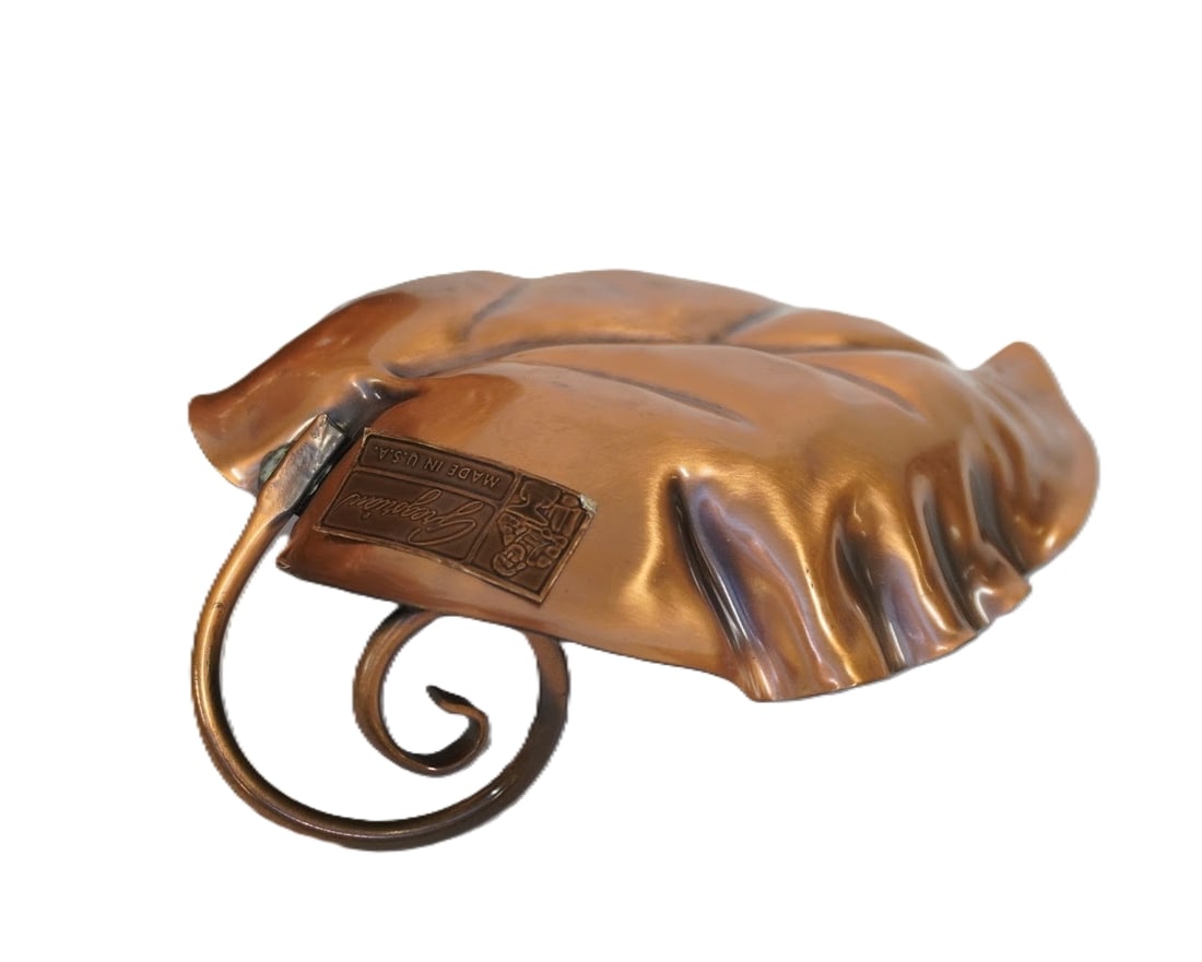 SOLID COPPER LEAF TRINKET DISH AND TWO TIER TRAY - 4