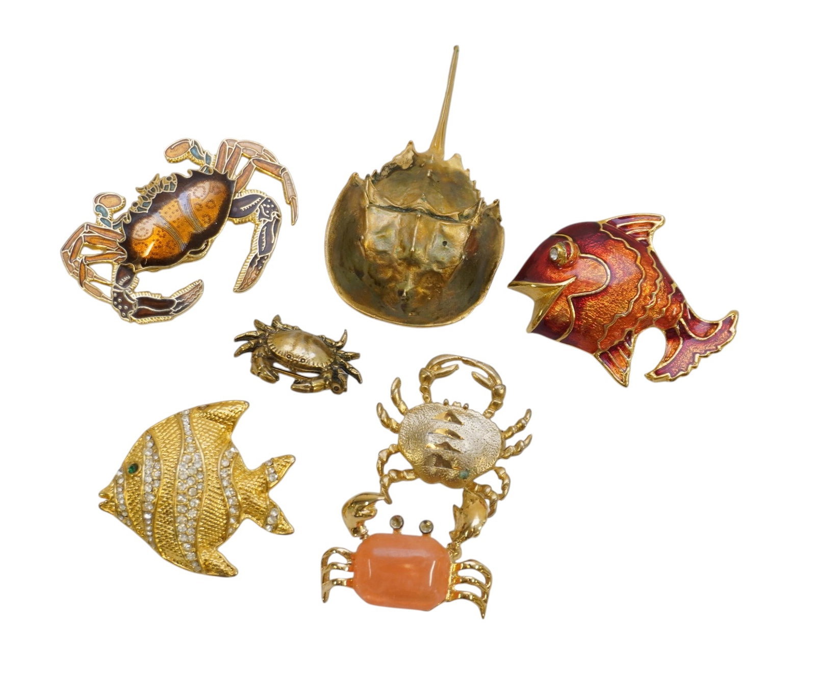 7 pc OCEAN THEMED BROOCHES HORSESHOE CRAB, FISH, CRABS (1 of 2)