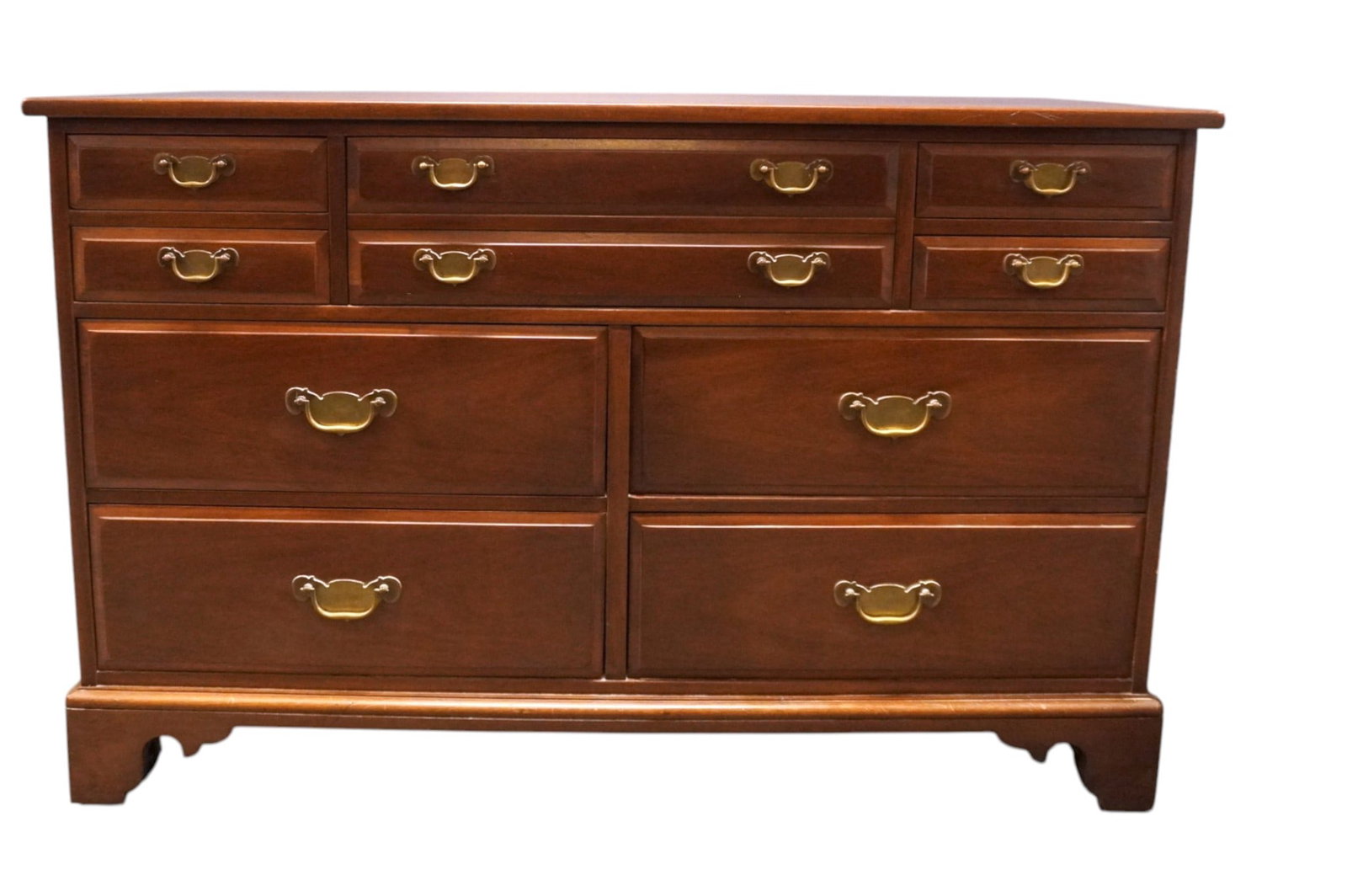 1956 DREXEL FRAMINGHAM COLLECTION TRIPLE DRESSER W/ MIRROR (1 of 13)