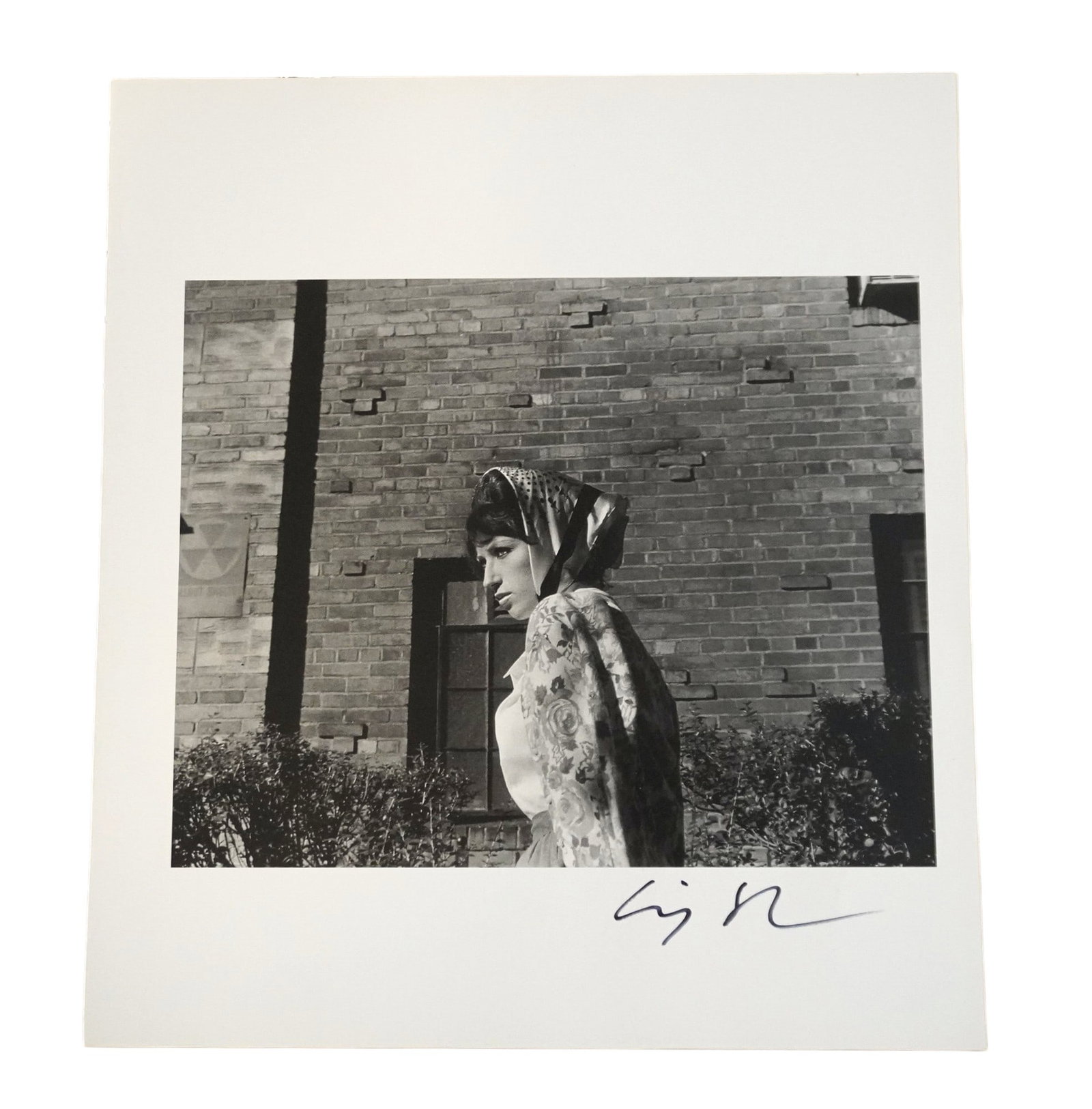 CINDY SHERMAN AUTOGRAPHED BOOKPLATE 2003 MOMA (1 of 5)