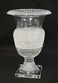 LARGE VINTAGE GODINGER SHANNON ATHENA URN VASE