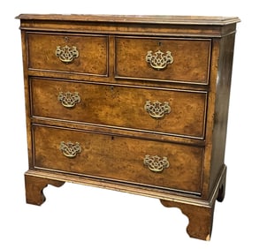 ANTIQUE GEORGE II BURLED WALNUT CHEST