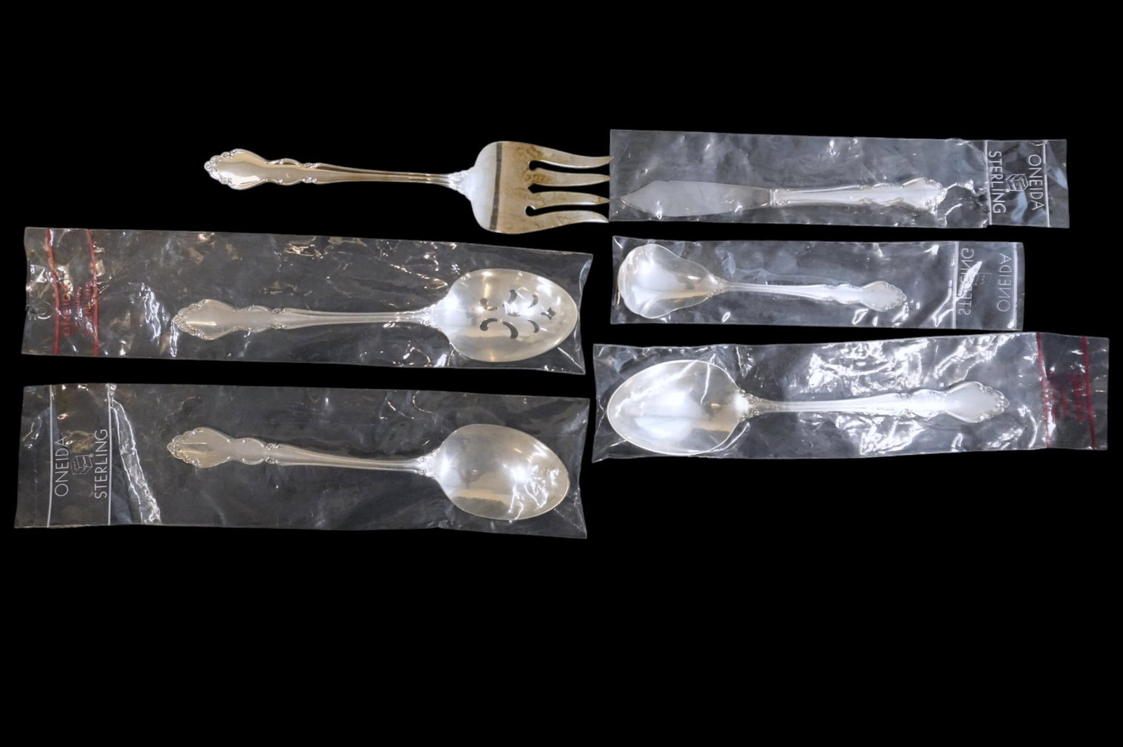 6 STERLING SILVER DOVER SERVING PIECES: 6 Piece Vintage Heirloom Sterling Silver Serving Pieces in the "Dover" Pattern by Oneida. 2 Table (Serving Spoons) 8 1/4". 1 Pierced Serving Spoon 8 1/4". 1 Solid Cold Meat Fork 8 1/2". 1 Master Butte