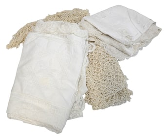 4 PC ANTIQUE LINEN EMBROIDERED & CROCHETED TABLE LINENS