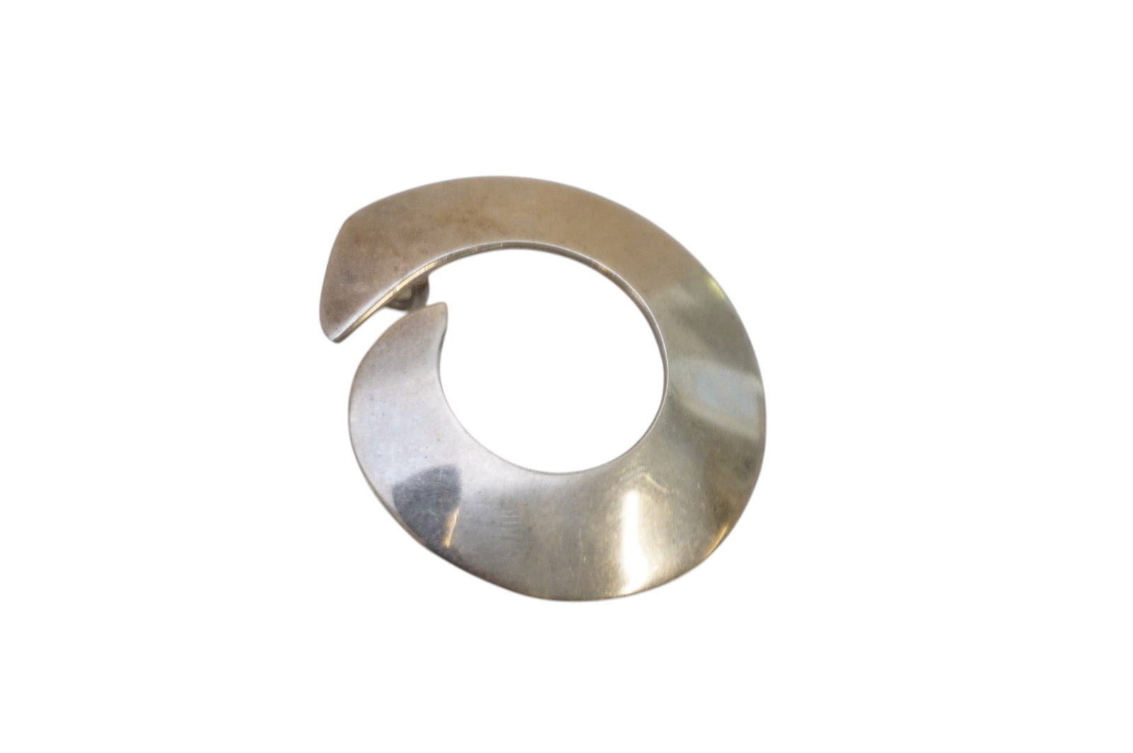 ATI SWIRL STERLING SILVER PENDANT (1 of 2)