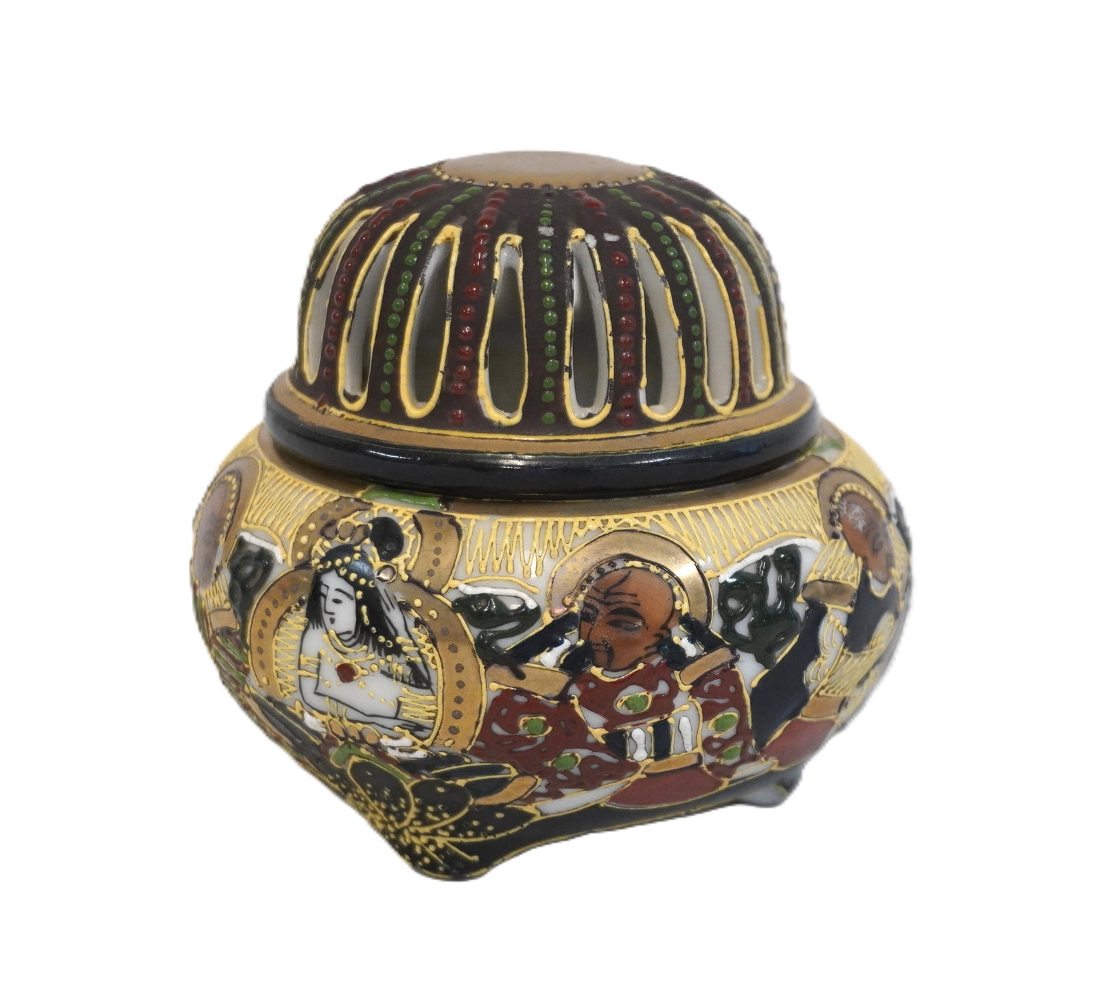 JAPANESE PORCELAIN SATSUMA INCENSE HOLDER: Japanese Porcelain Satsuma Incense Holder. Measures approx. 3.5" x 3.25" in dia. and weighs 6.7 oz.**In house shipping available on this lot** If you win this lot, please select self arranged for in h